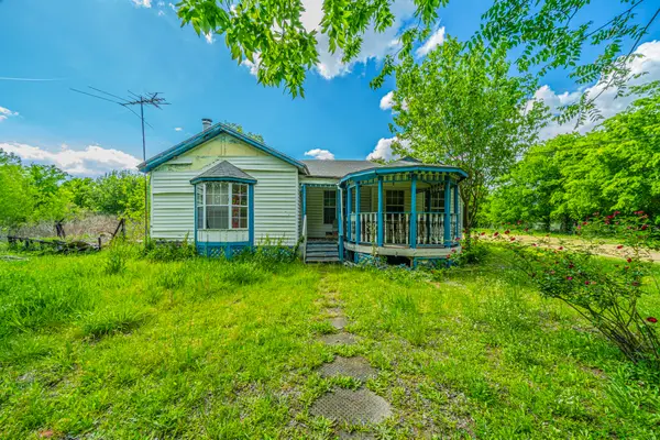 1424 James Drive, Kaufman, TX 75142