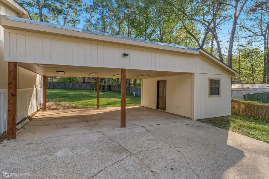 711 Lawrence Drive, Haughton, LA 71037 - #3