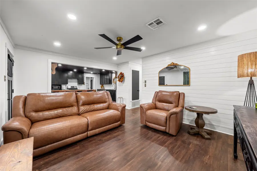 303 E Karels Drive, Robinson, TX 76706 - #3