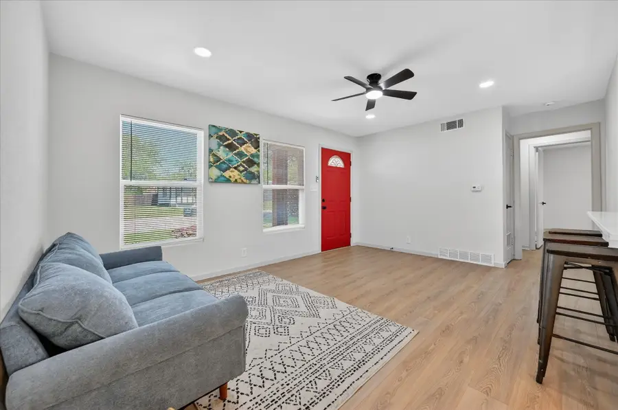 6628 Onyx Drive N, North Richland Hills, TX 76180 - #2