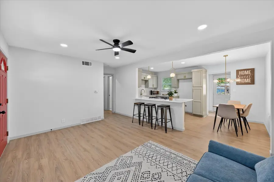 6628 Onyx Drive N, North Richland Hills, TX 76180 - #3