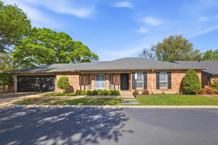 3824 Brookhaven Circle, Fort Worth, TX 76109 - #3