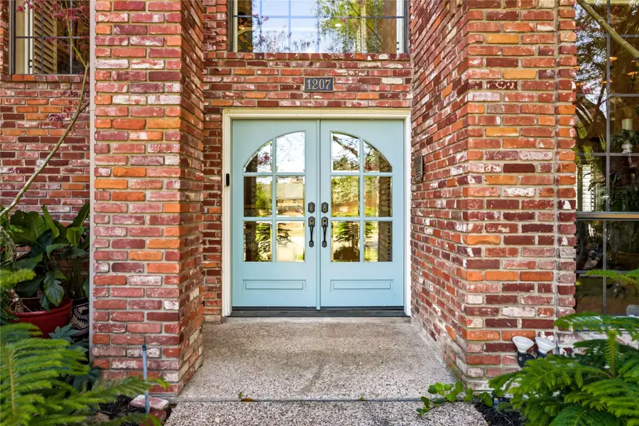 1207 Shady Oaks Circle, McKinney, TX 75072 - #2