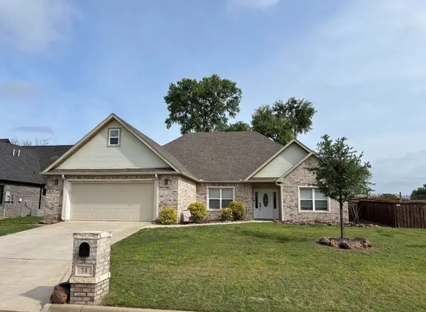 38 Lone Oak Boulevard, Pottsboro, TX 75076