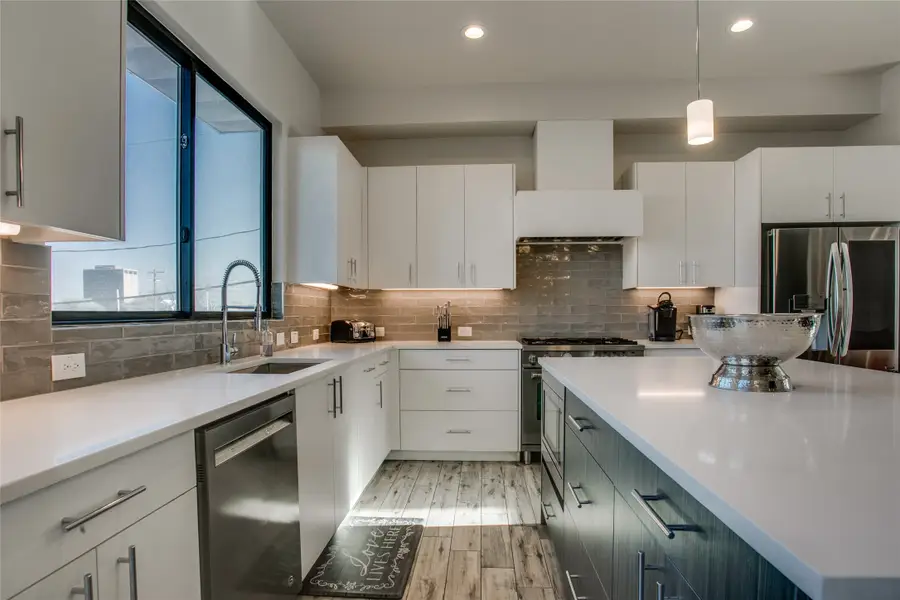 410 Melba Street #4, Dallas, TX 75208 - #2