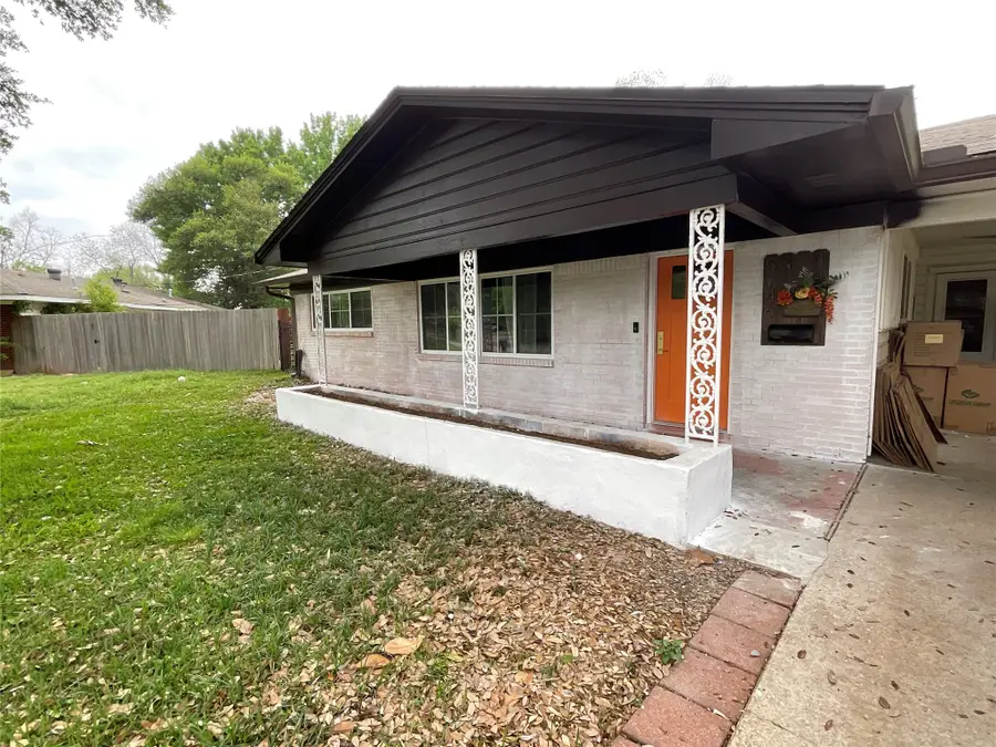 5746 Anniston Avenue, Shreveport, LA 71105 - #3