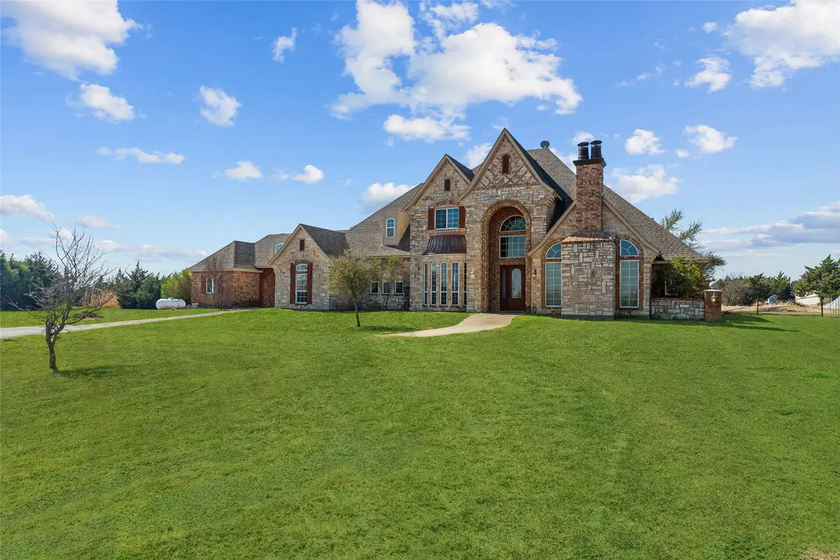 4026 Howard Road, Waxahachie, TX 75165 - #1