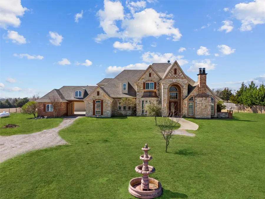 4026 Howard Road, Waxahachie, TX 75165 - #2