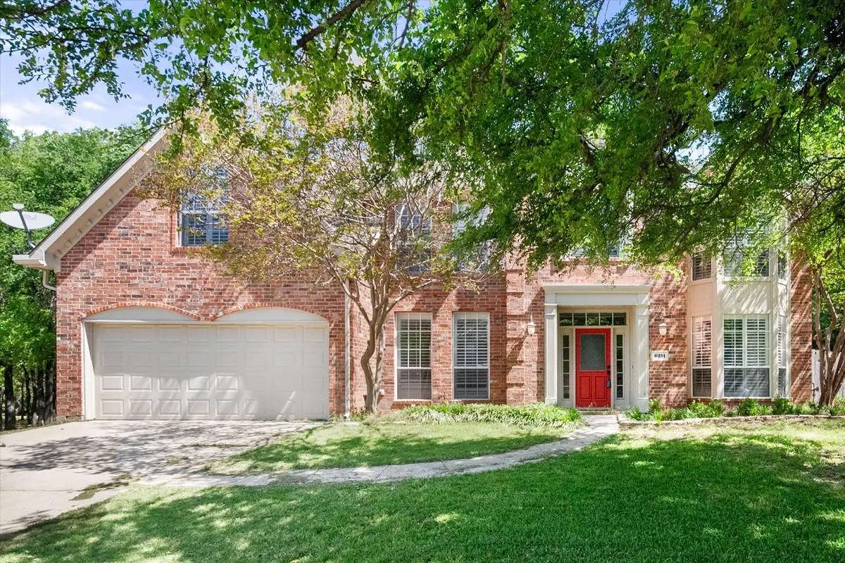6211 Fox Hunt Drive, Arlington, TX 76001 - #1