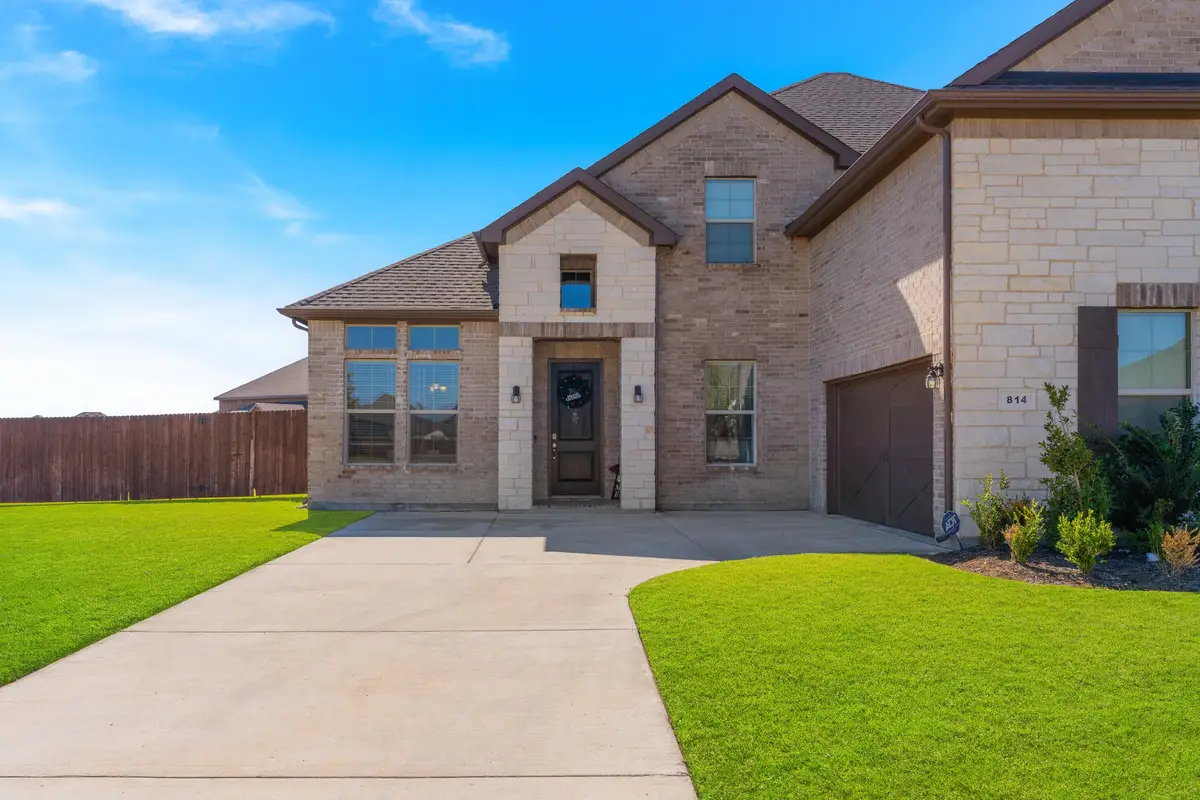 814 Hat Creek Drive, Midlothian, TX 76065 - #1