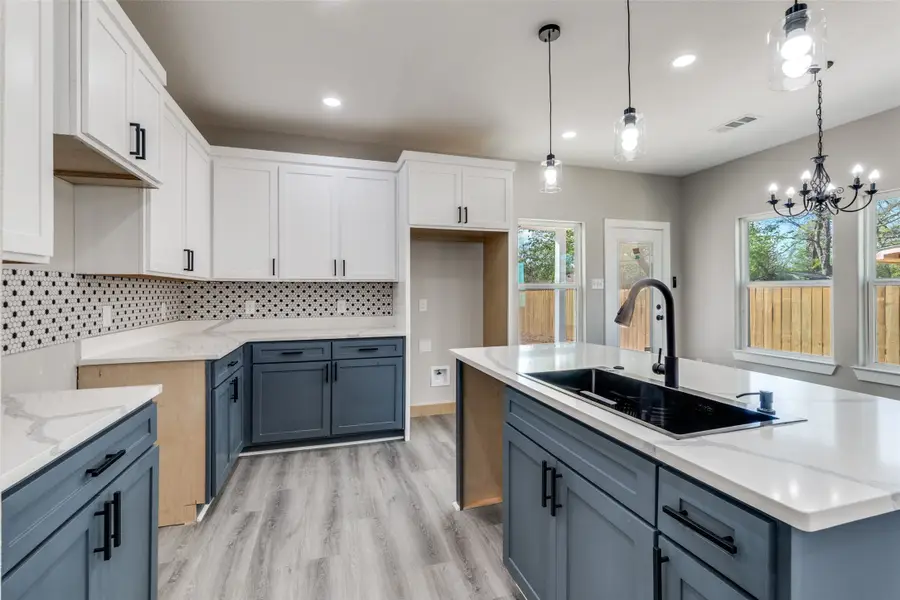 3402 Spring Avenue, Dallas, TX 75215 - #2