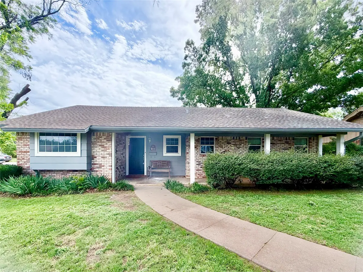 933 Avenue F, Abilene, TX 79601 - #1