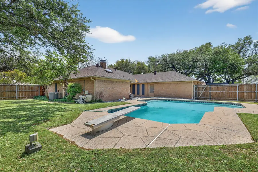 900 E Berkeley Drive, Richardson, TX 75081 - #2