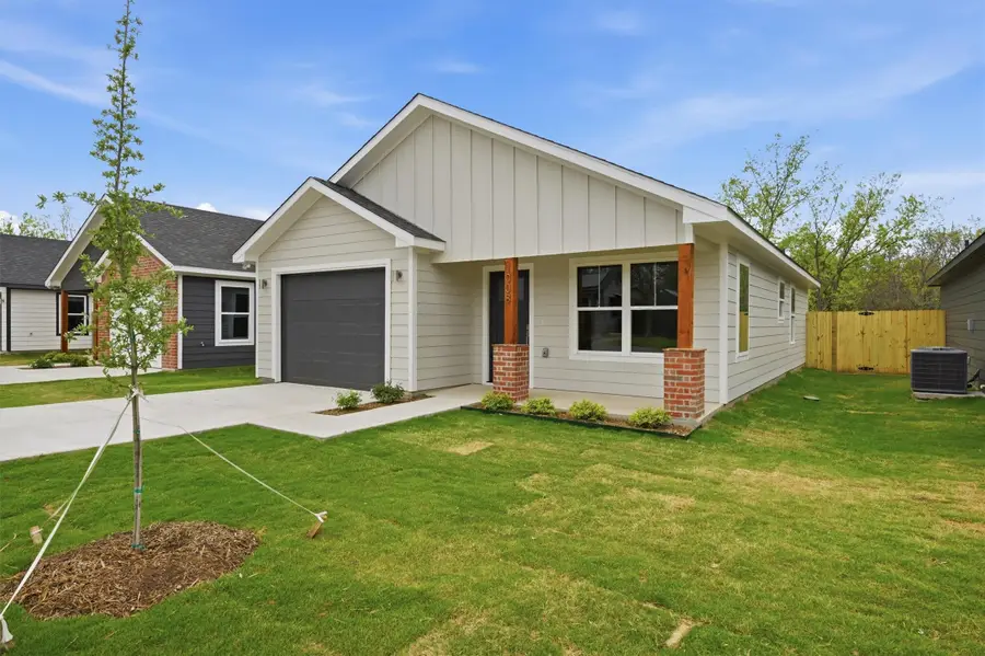 1008 S First Street, Sherman, TX 75090 - #2