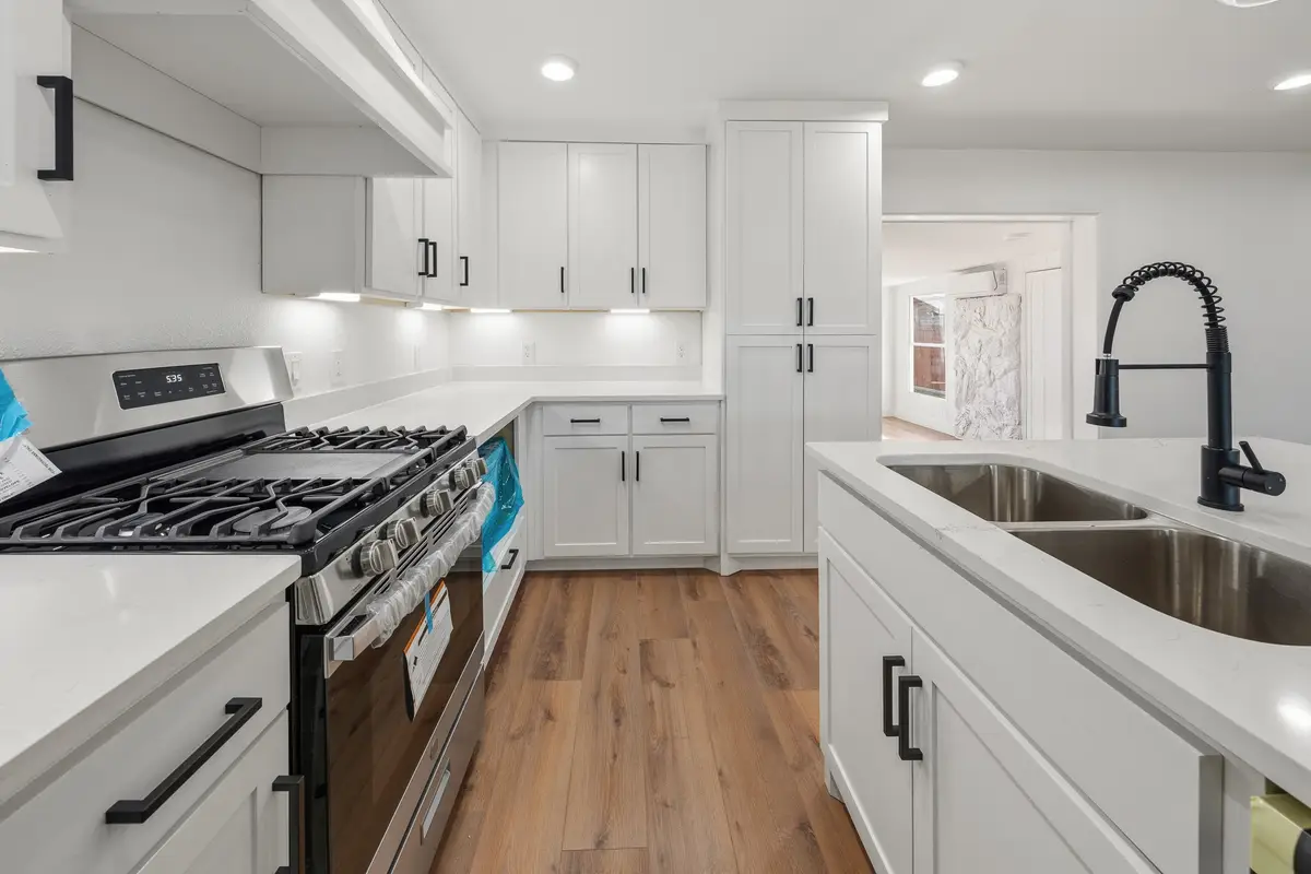 1710 E Tucker Boulevard, Arlington, TX 76010 - #1