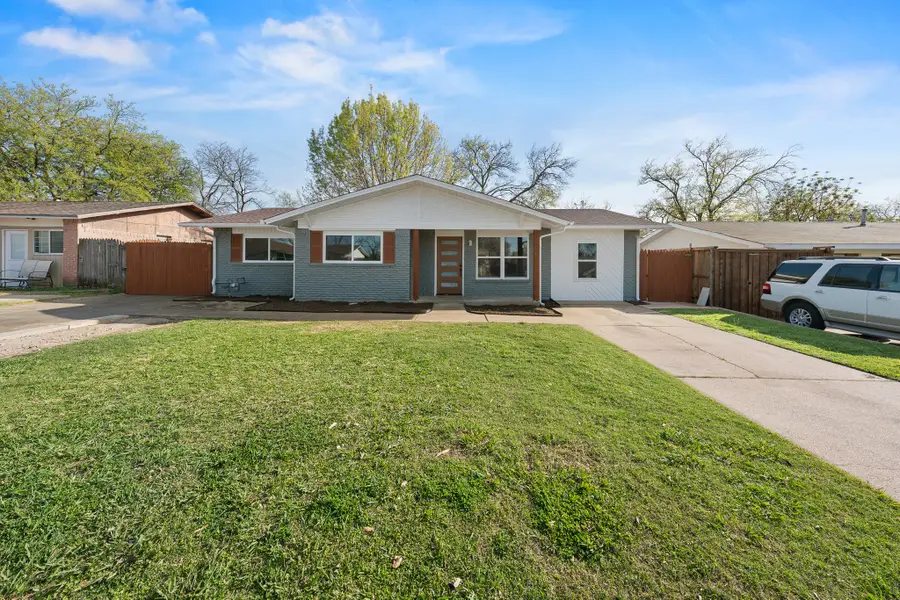 1710 E Tucker Boulevard, Arlington, TX 76010 - #2