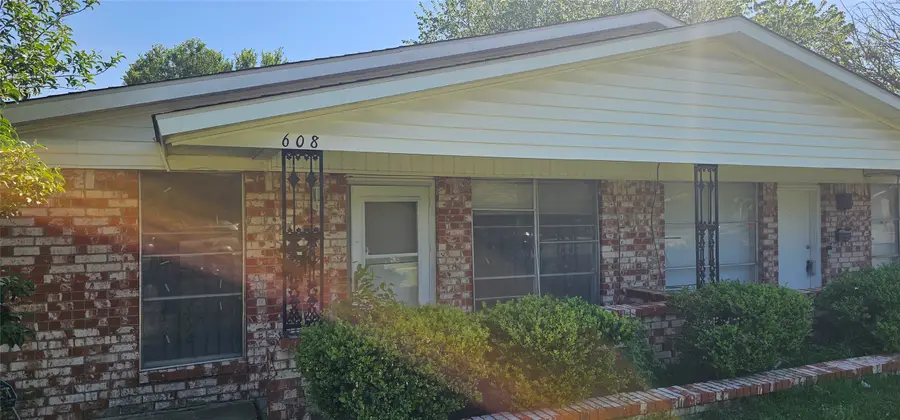 608 Arbor Lane, Lancaster, TX 75134 - #2