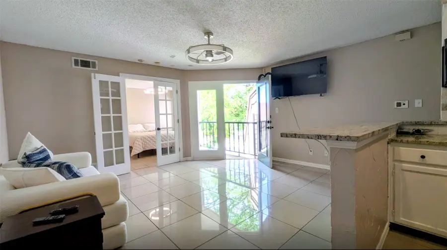 2312 Balsam Drive #A303, Arlington, TX 76006 - #3