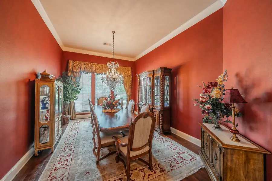 2726 Country Club Road, Pantego, TX 76013 - #3