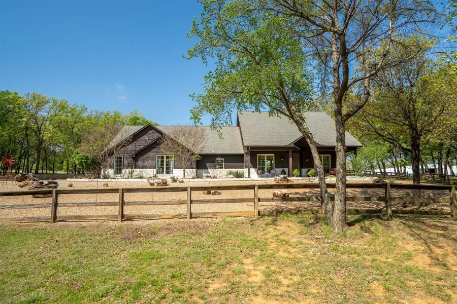 2431 Dr Sanders Road, Aubrey, TX 76227 - #2