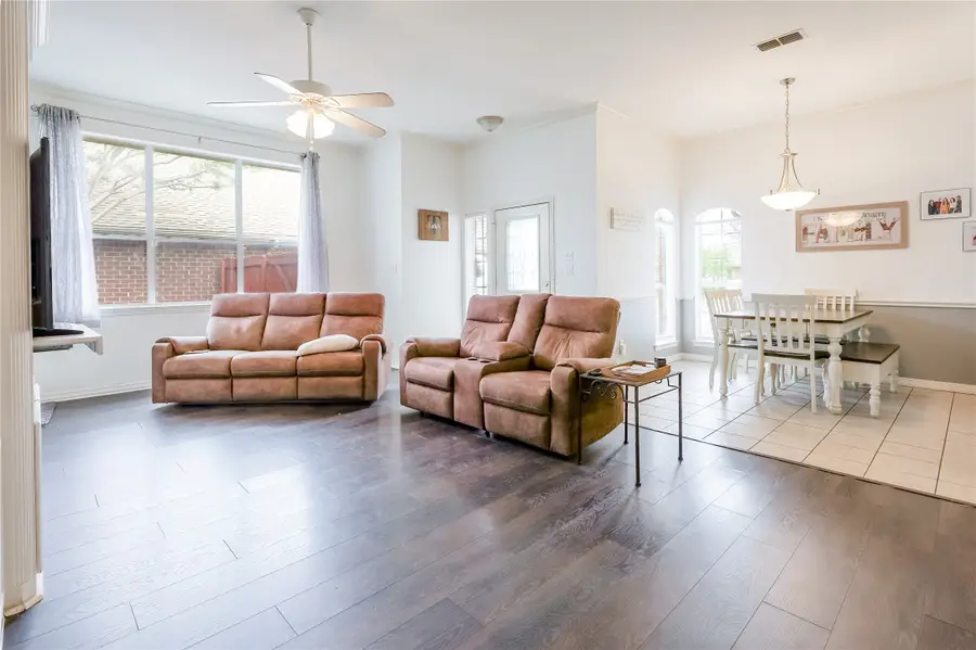 721 Azalea Trail, Waxahachie, TX 75165 - #2