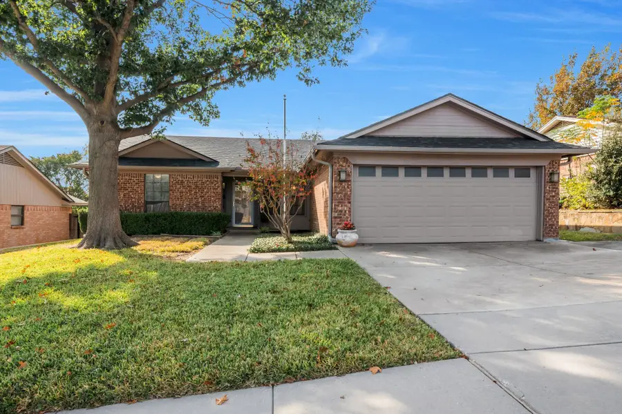 6516 N Park Drive, Watauga, TX 76148 - #2