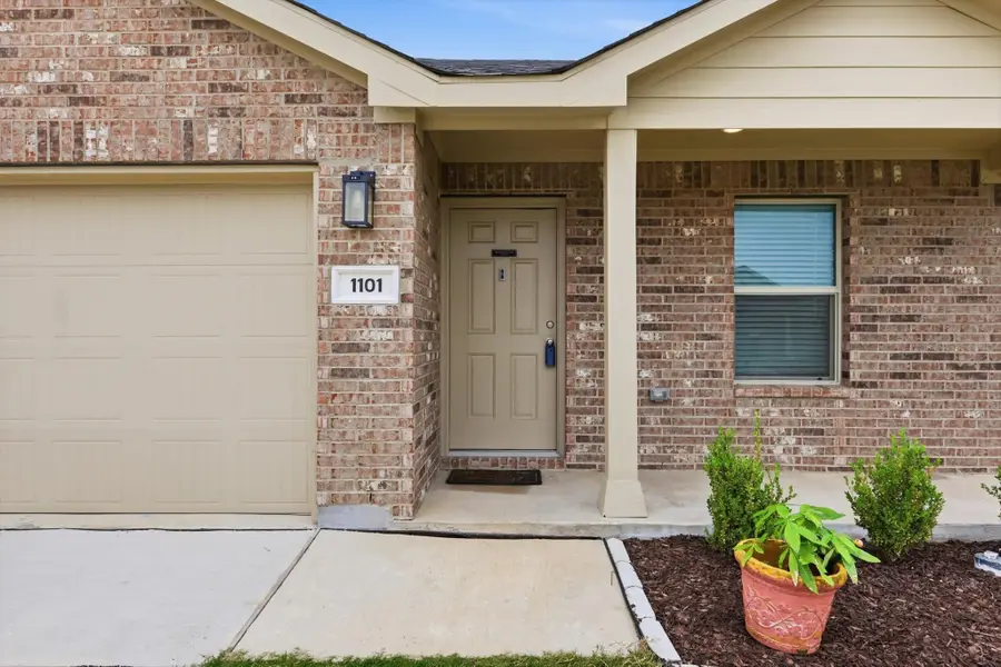 1101 Green Oaks Drive, Hutchins, TX 75141 - #2