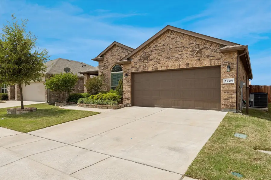 1021 Brownford Drive, Burleson, TX 76028 - #2