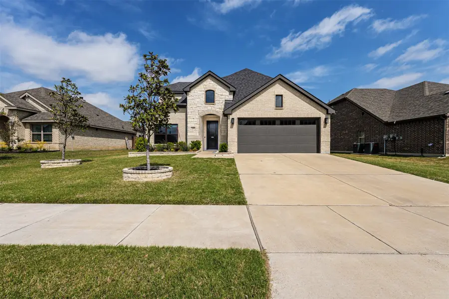 279 Moonshadow Drive, Waxahachie, TX 75165 - #2