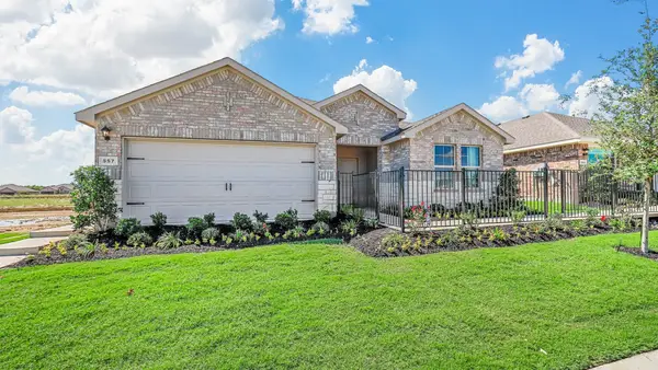 557 Marsh Street, Cleburne, TX 76033