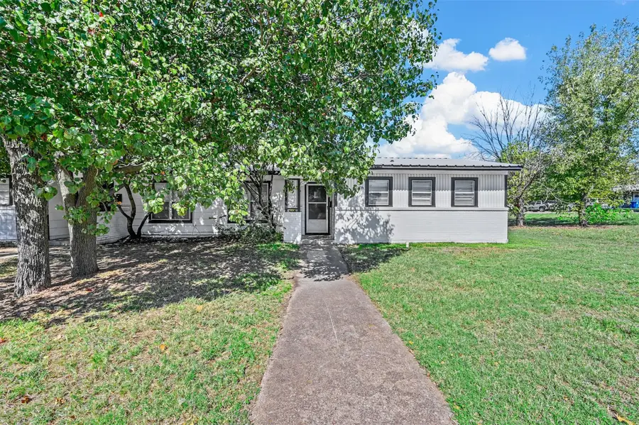 58 Pershing Drive, Denison, TX 75020 - #2