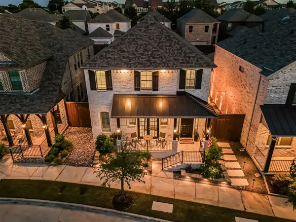 2217 6th Avenue, Flower Mound, TX 75028