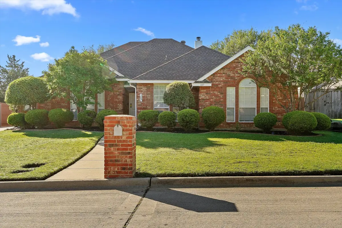 107 Montreal Drive, Hurst, TX 76054 - #1