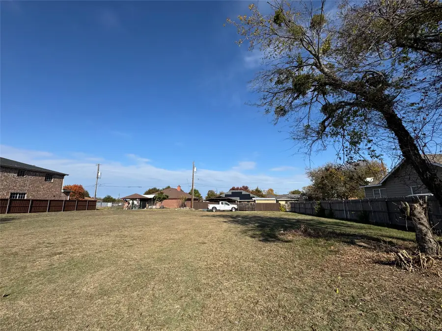 4529 Ginger Avenue, Dallas, TX 75211 - #3