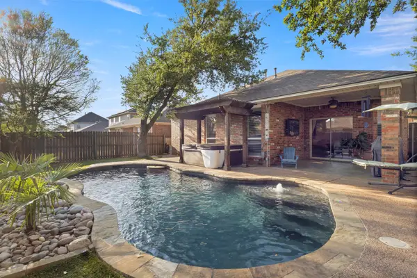 3800 Summersville Lane, Fort Worth, TX 76244