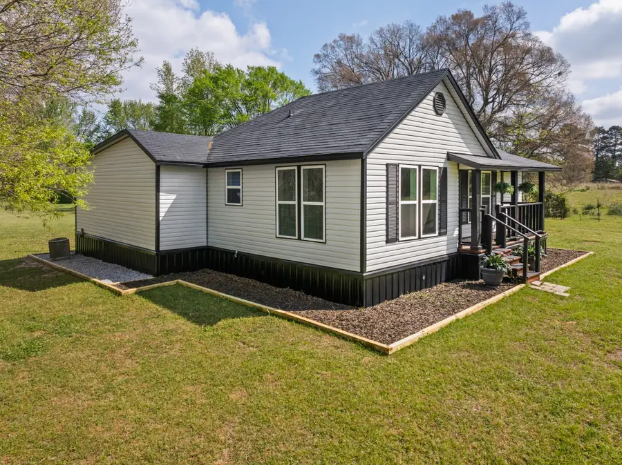 1302 SW County Road 3110, De Kalb, TX 75559 - #2