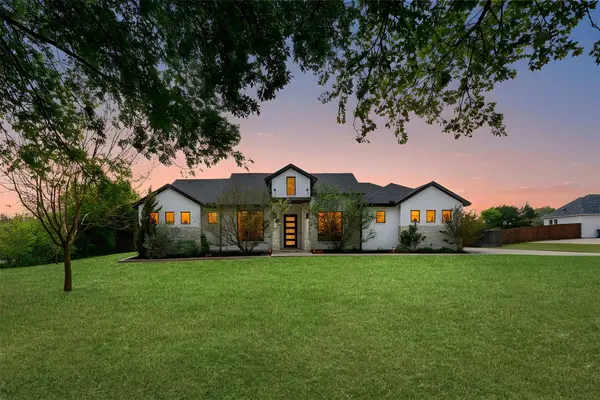 1730 Lone Elm Road, Waxahachie, TX 75167