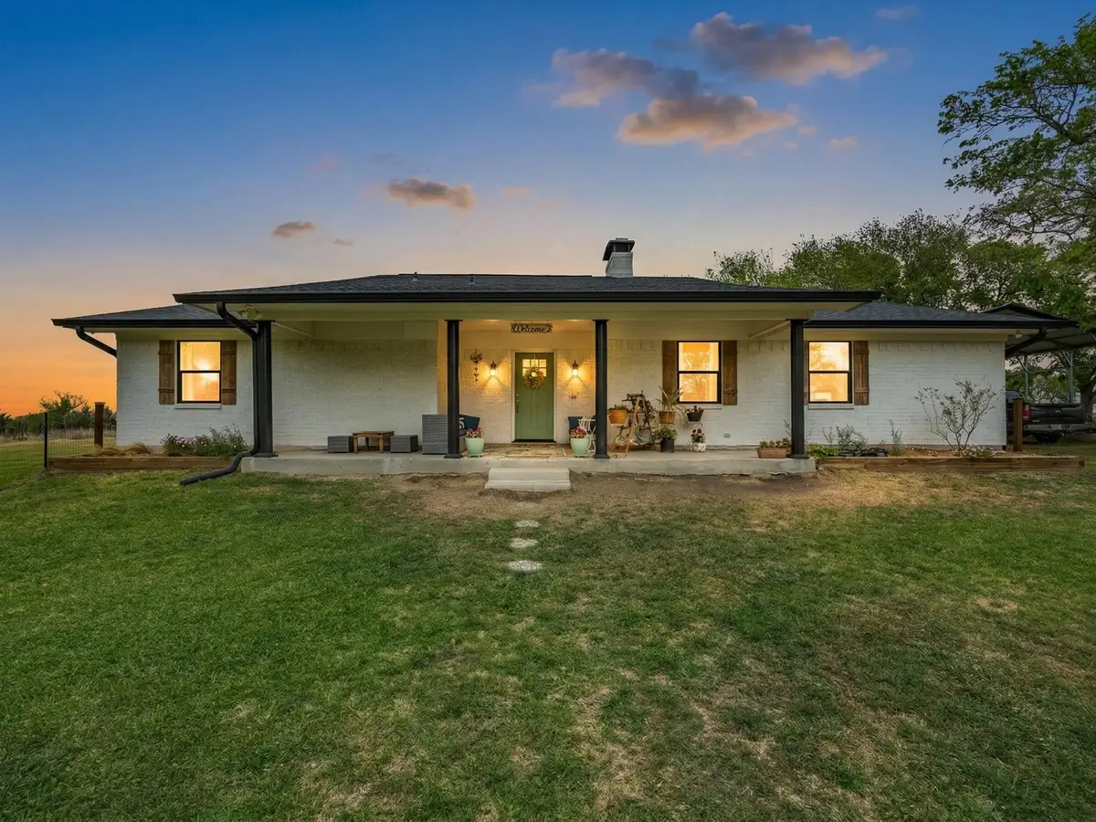 15720 W Highway 22, Blooming Grove, TX 76626 - #1