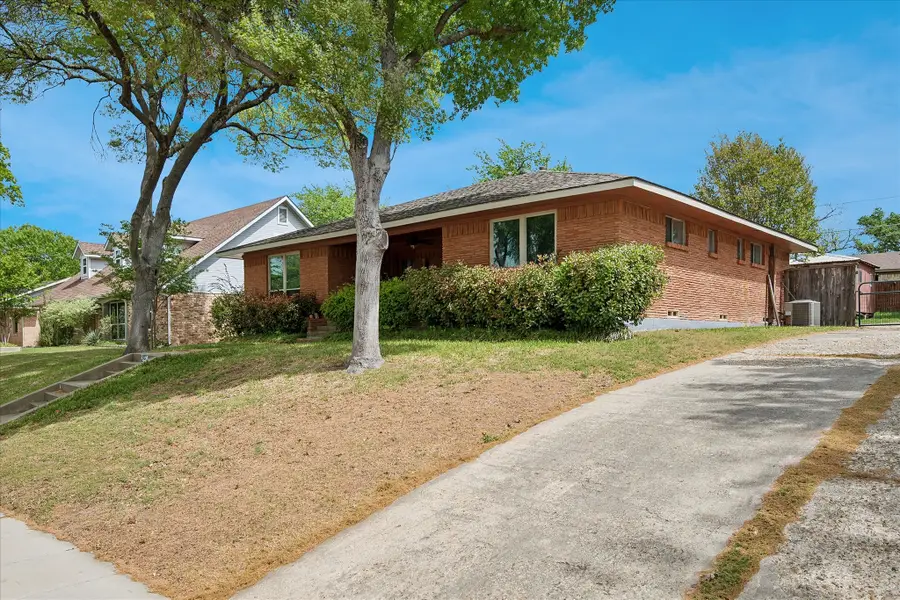 607 Cliffside Drive, Richardson, TX 75080 - #2