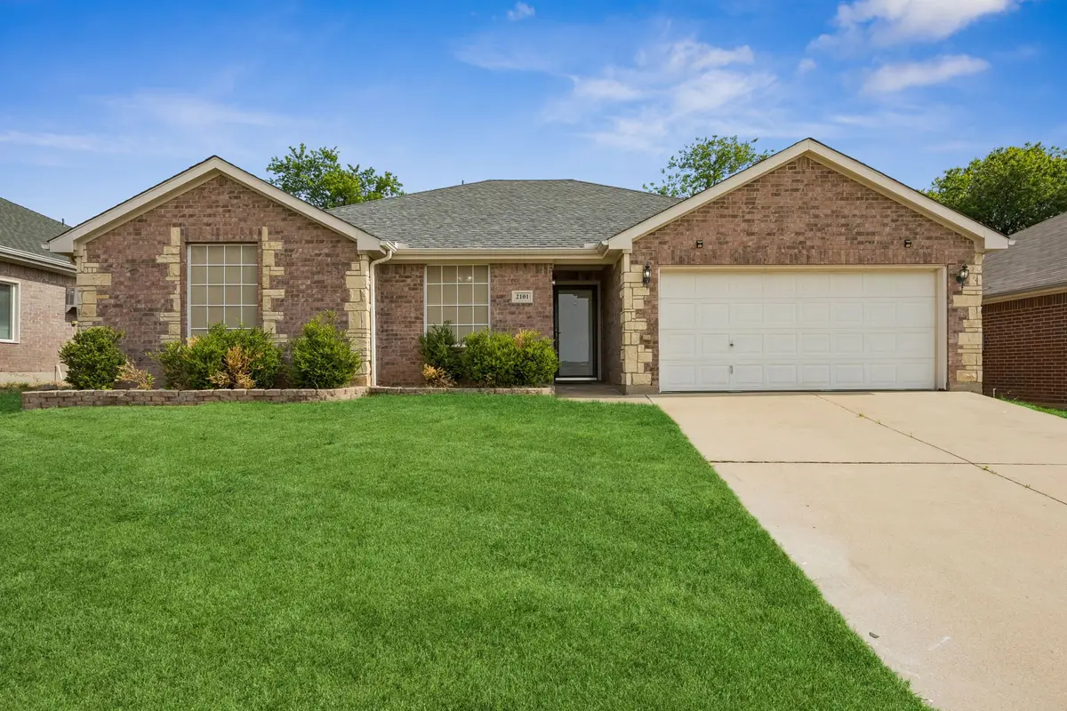 2101 Turtle Cove Drive, Mansfield, TX 76063 - #1