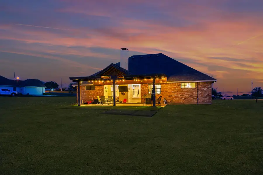 116 Creekview Circle, Maypearl, TX 76064 - #3