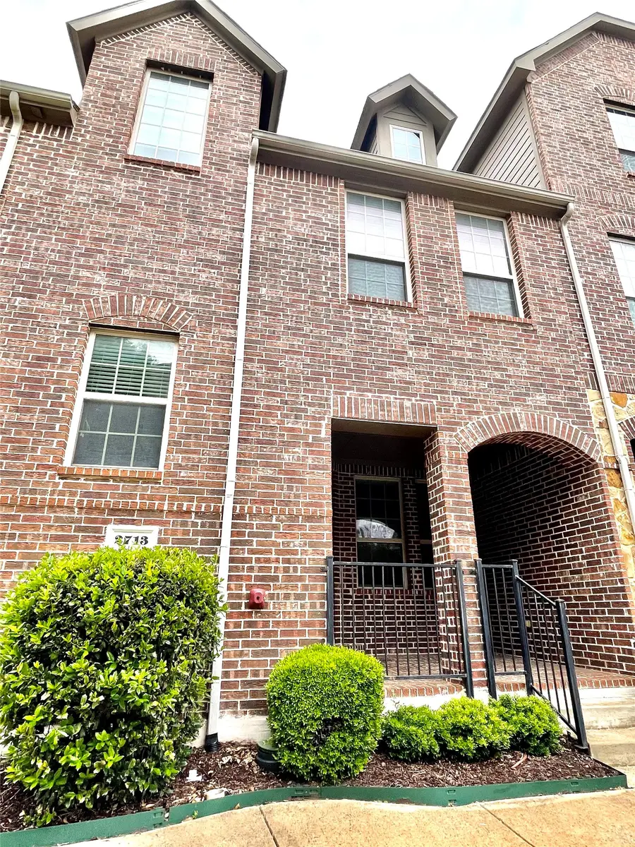 2713 Troutt Drive, Carrollton, TX 75010 - #2