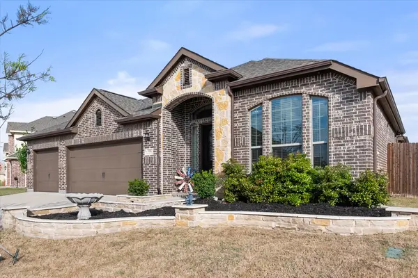 116 Joshua Tree Court, Forney, TX 75126