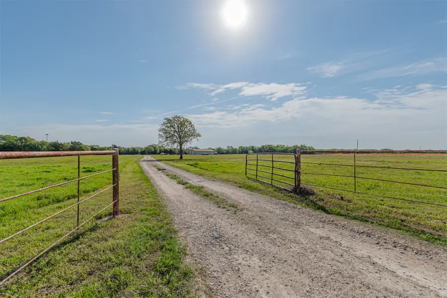 15301 County Road 4018, Kemp, TX 75143 - #2