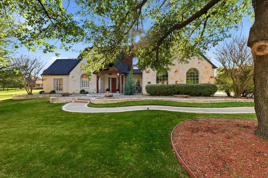 424 Preakness Place Road, Van Alstyne, TX 75495 - #2