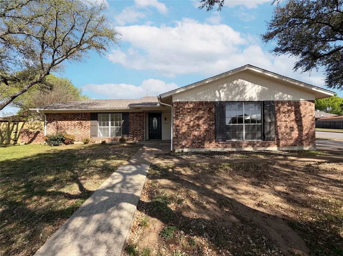 1000 Dorsey Street, Burleson, TX 76028 - #1