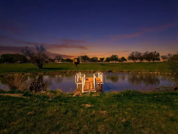 11918 Riek Road #!, Krum, TX 76249