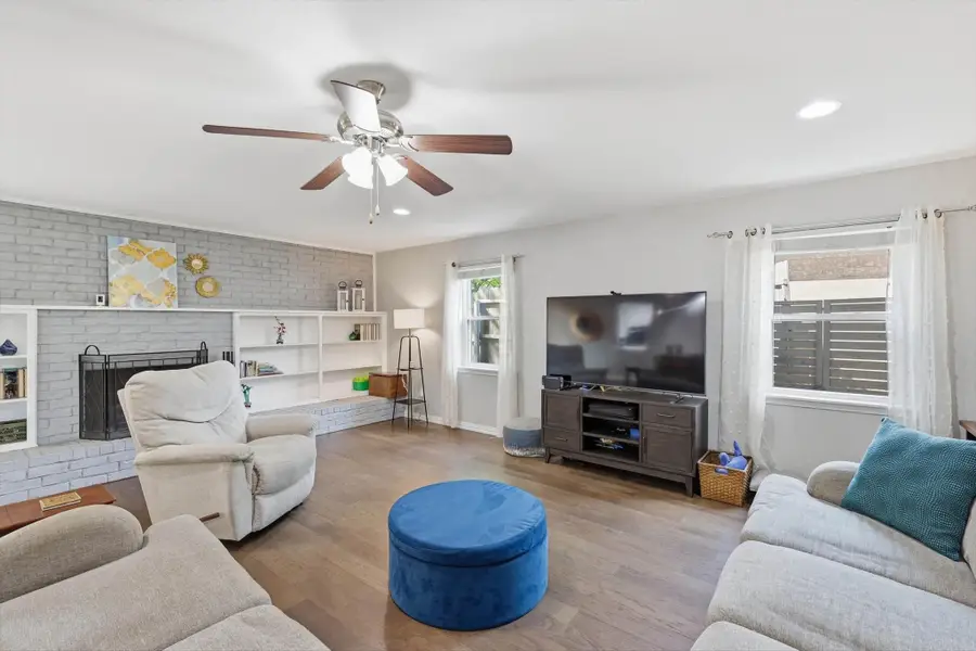 2413 Meadow View, Bedford, TX 76021 - #3