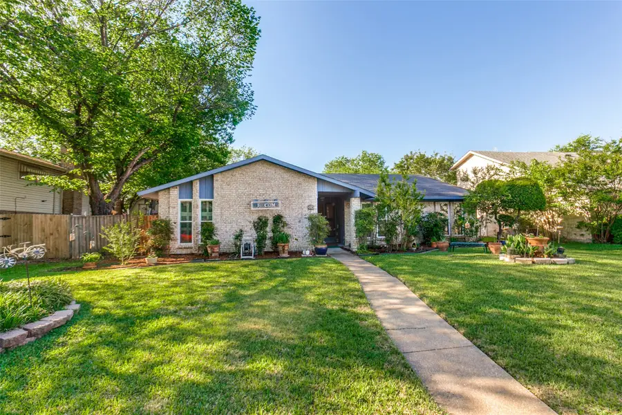 44 Merrie Circle, Richardson, TX 75081 - #2