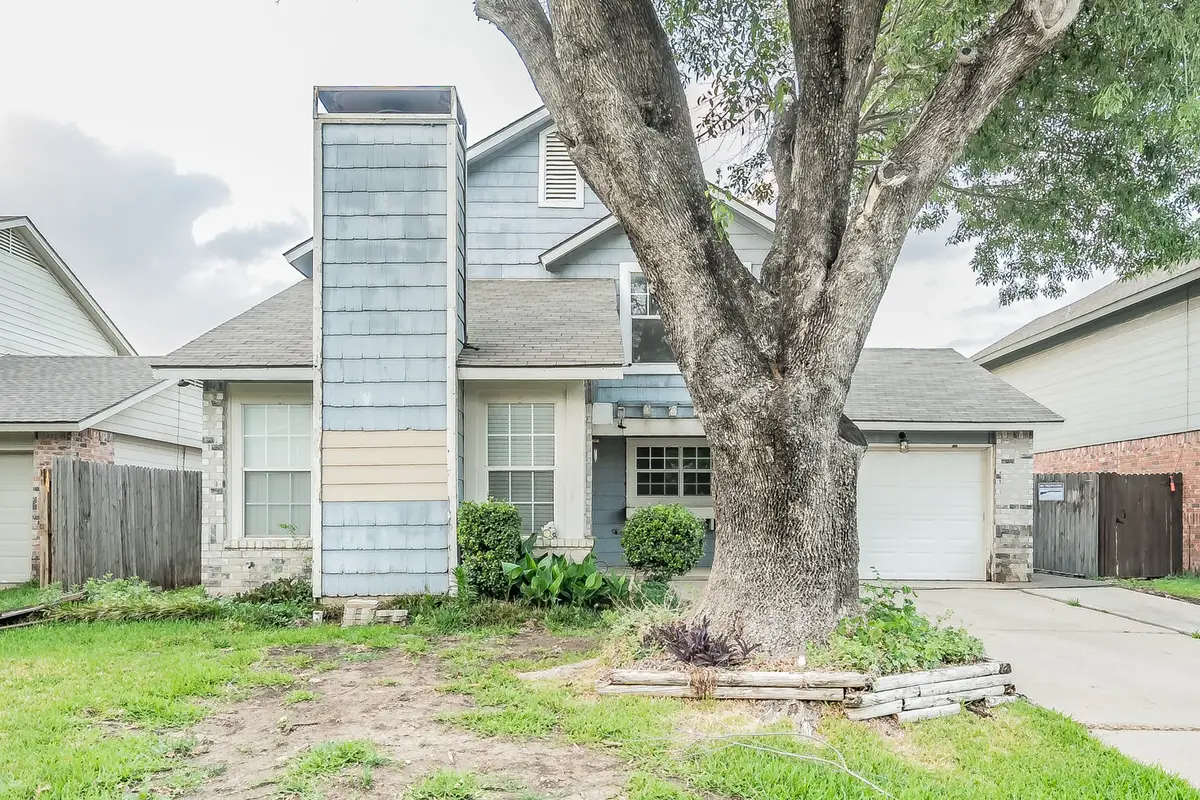 4633 Waterway Drive N, Fort Worth, TX 76137 - #1